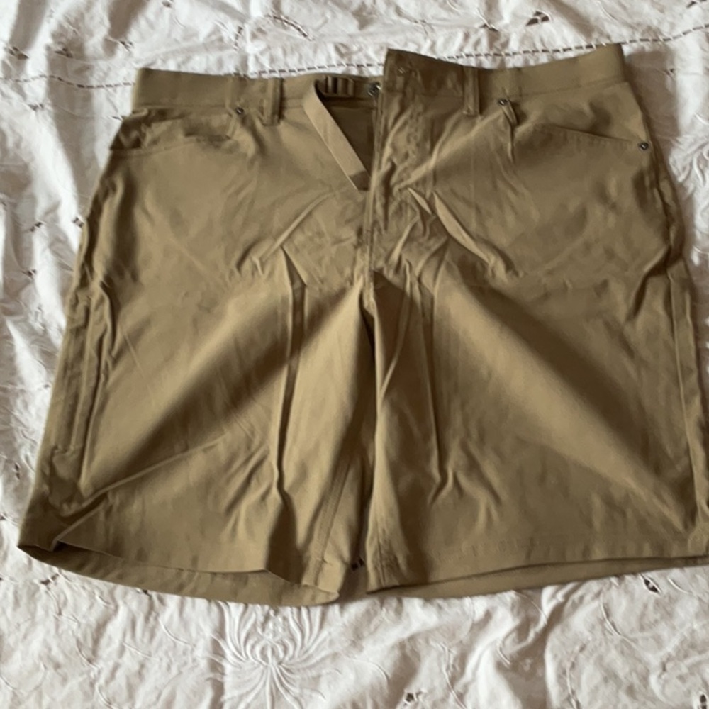 Gerry Weber Men's Khaki Shorts